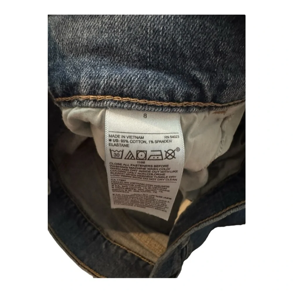 Old Navy Classic Blue Jean Shorts - Picture 5 of 5